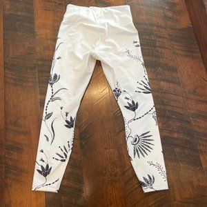 Athleta White Floral Patterned Leggings